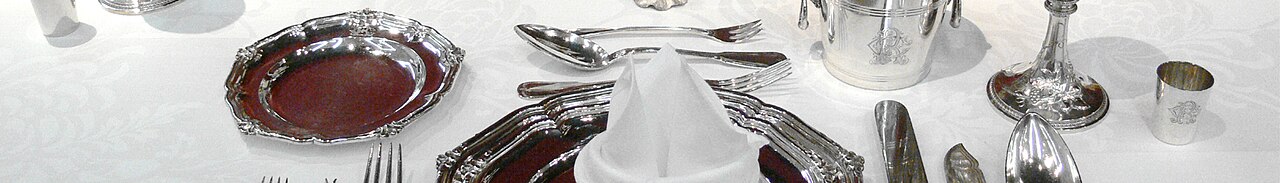 fine dining restaurant (foto: Photo: Andreas Praefcke / Public domain, Wikimedia Commons)