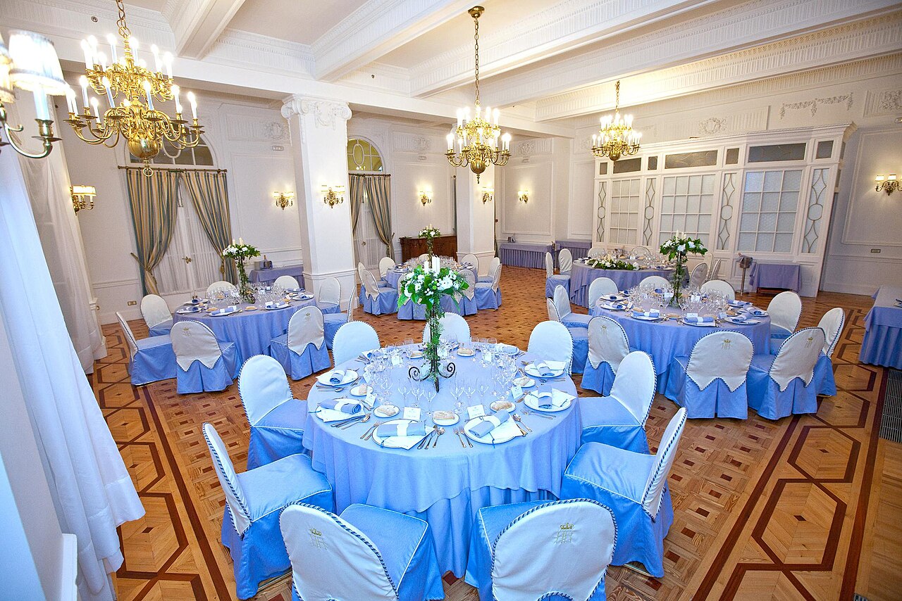 fine dining restaurant (foto: HotelReal / CC BY-SA 3.0, Wikimedia Commons)