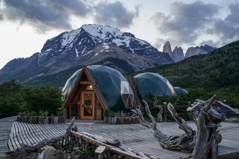 Patagonia Luxury Lodges: A Season Guide to the Far South