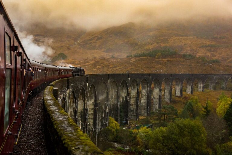 Trains de Luxe du Monde : Les Plus Beaux Itineraires Ferroviaires pour 2026